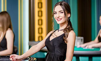 Hình ảnh đội ngũ hỗ trợ khách hàng Hello88 sẵn sàng giải đáp thắc mắc về chính sách bảo mật